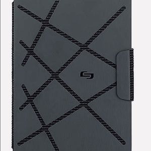 iPad Solo Stadium Modern Slim Design Case